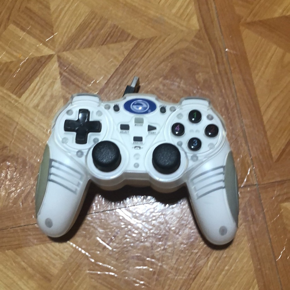 Controller bundle - Picture 5 of 7